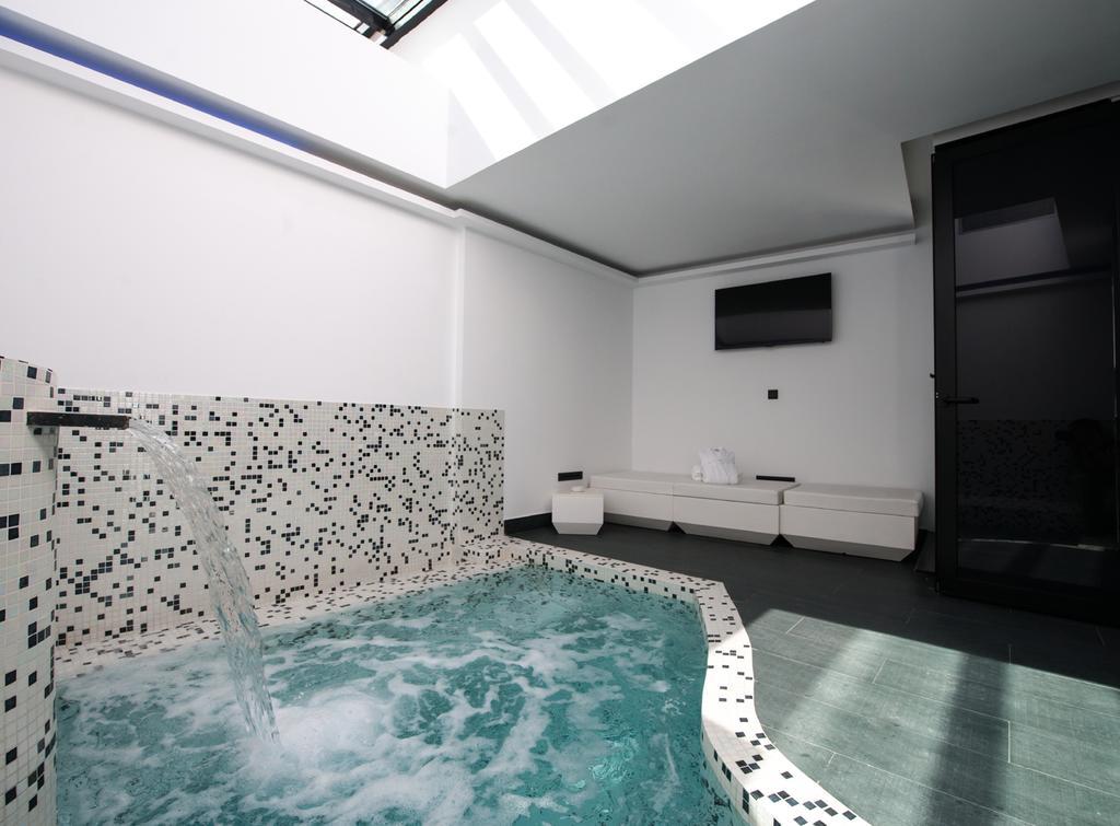 Hotel Loob Madrid (Adults Only) Torrejón de Ardoz Cameră foto