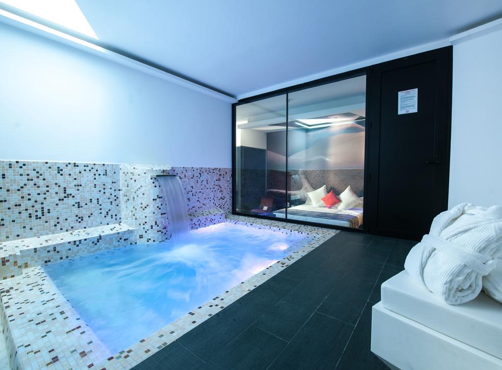 Hotel Loob Madrid (Adults Only) Torrejón de Ardoz Cameră foto
